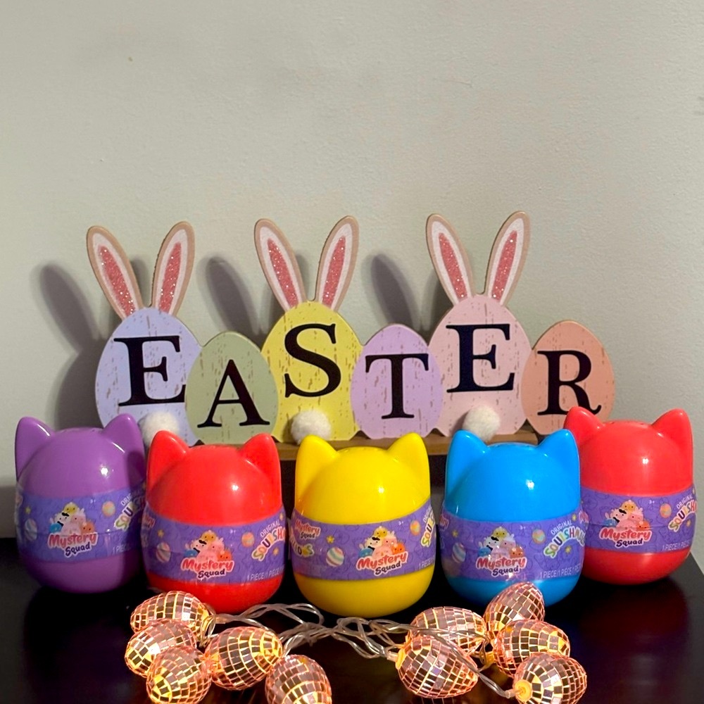Pick 1 Easter Squishmallow Capsule